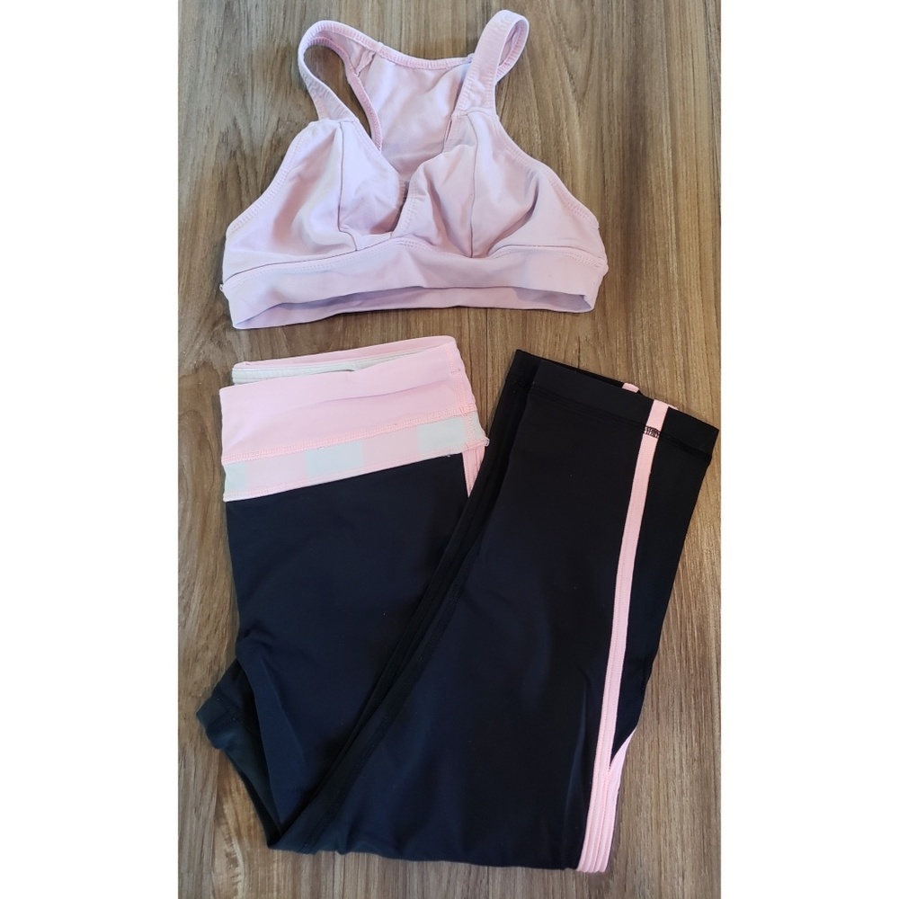 Sports bra